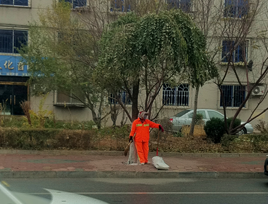 風雨無阻 依然堅守