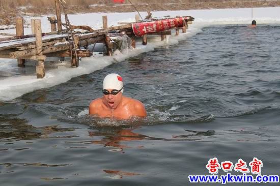 調(diào)整大小 新年雪后 064