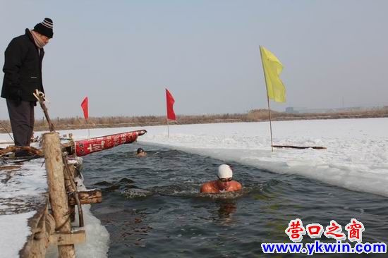 調(diào)整大小 新年雪后 068