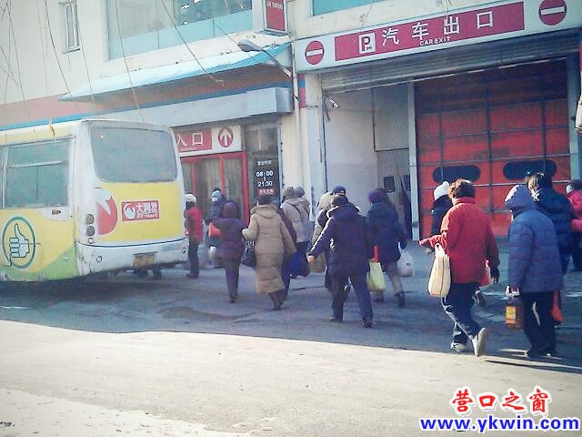 608c081cjw1e0nannqe4jj_副本