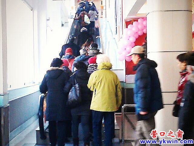 608c081cjw1e0nb3uq20zj_副本