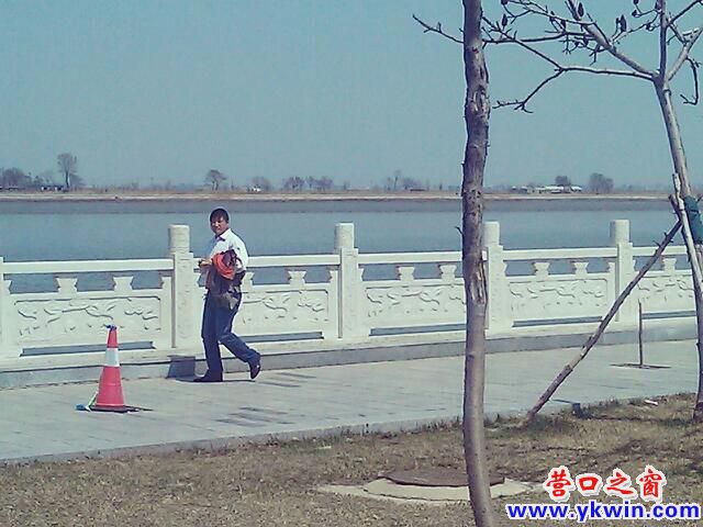 c0287a07jw1e445oimn4sj20hs0dcq46