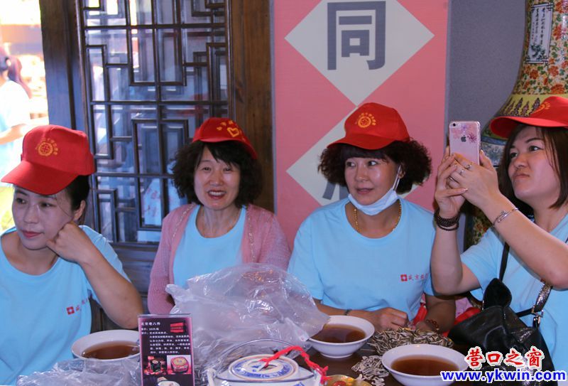 社區(qū)活動  2