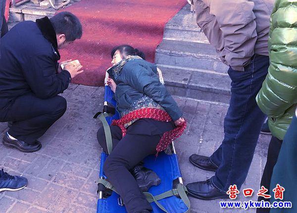 臺(tái)階結(jié)冰2