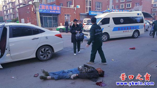 電動(dòng)車撞上汽車2