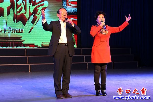 社區(qū)歡樂年聯(lián)歡會(huì)  二重唱