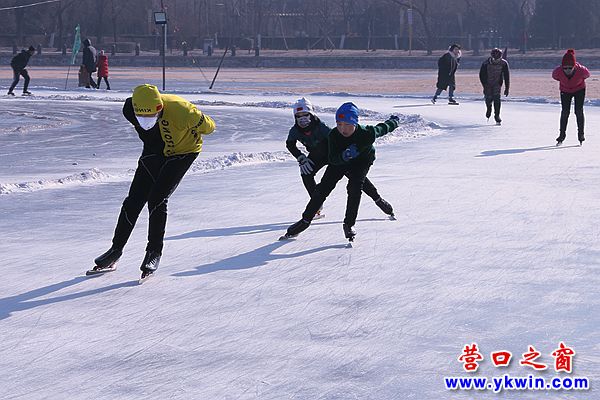 鏡湖公園滑冰場(chǎng)5