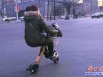 很酷！街上流行折疊式電動車