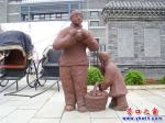 泥塑，再現(xiàn)營口遼河老街古人風(fēng)采