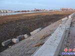 營口：護(hù)堤破損大煞風(fēng)景