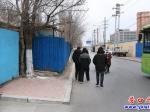 營(yíng)口市西華街：人行道不能“行人”！